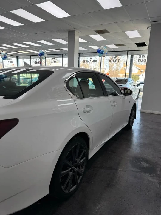 2013 Lexus GS 4th Gen - Image 10 of 20