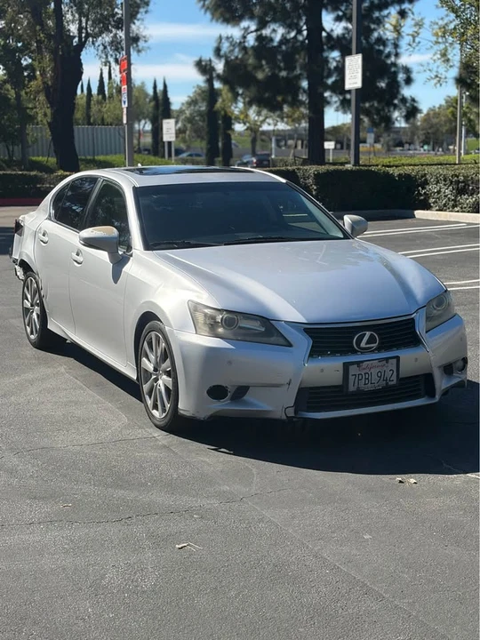 2013 Lexus GS 4th Gen - Image 2 of 4