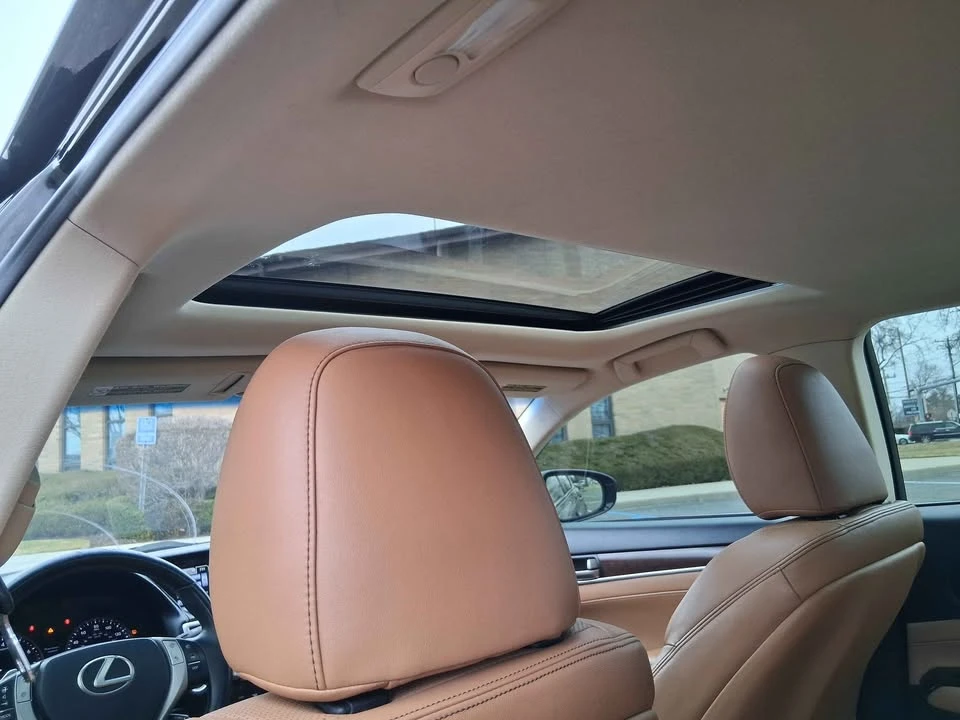 2013 Lexus GS 4th Gen - Image 8 of 20