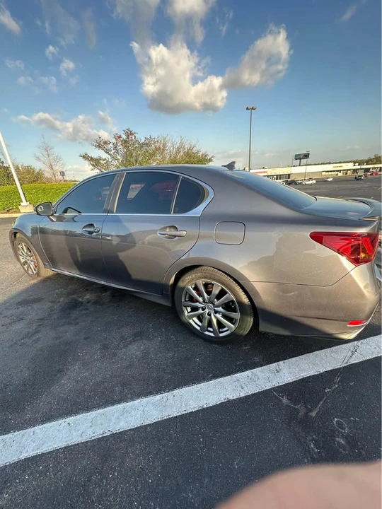 2013 Lexus GS 4th Gen - Image 5 of 11