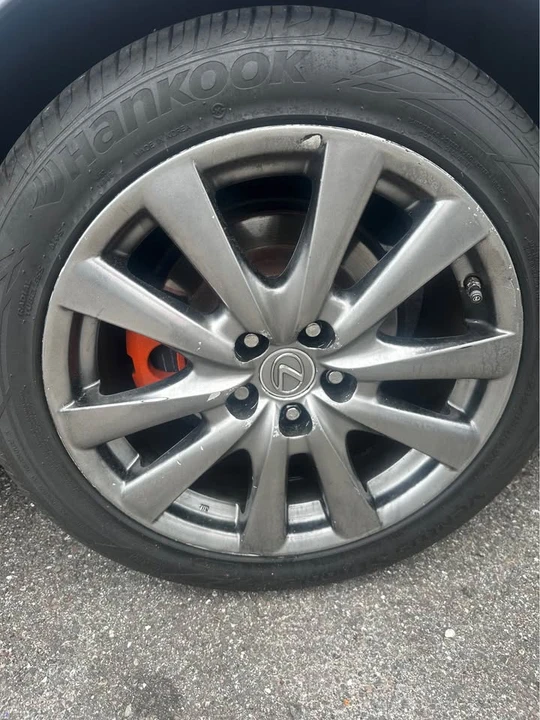 2013 Lexus GS 4th Gen - Image 2 of 11