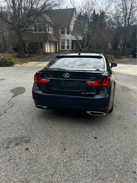 2013 Lexus GS 4th Gen - Image 5 of 15