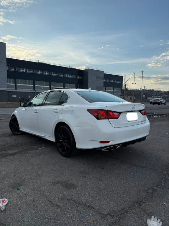 2013 Lexus GS 4th Gen - Image 4 of 18