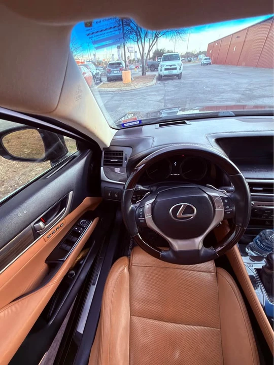 2013 Lexus GS 4th Gen - Image 10 of 10