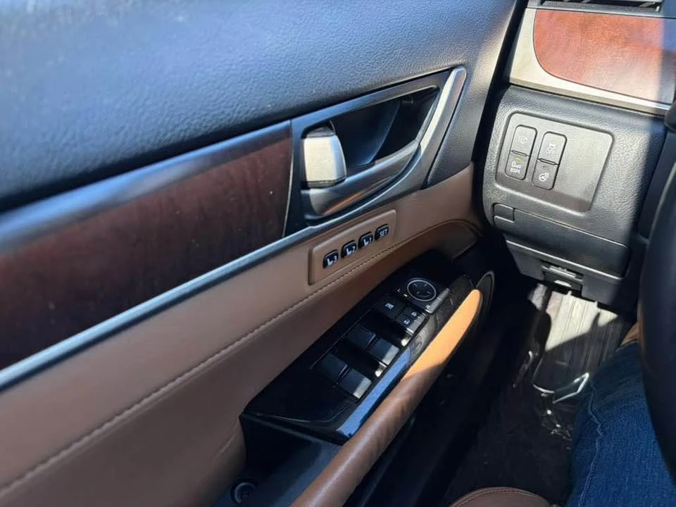 2013 Lexus GS 4th Gen - Image 5 of 19