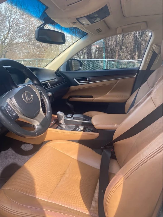 2013 Lexus GS 4th Gen - Image 3 of 7