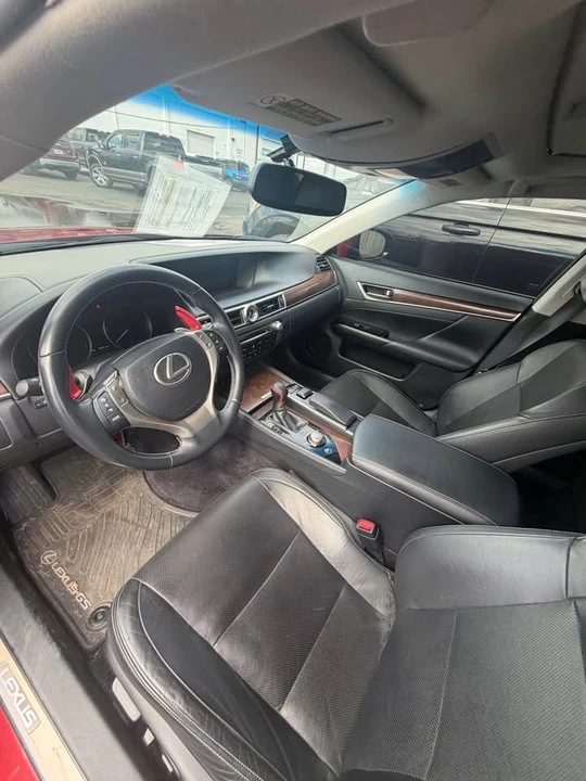 2013 Lexus GS 4th Gen - Image 10 of 10