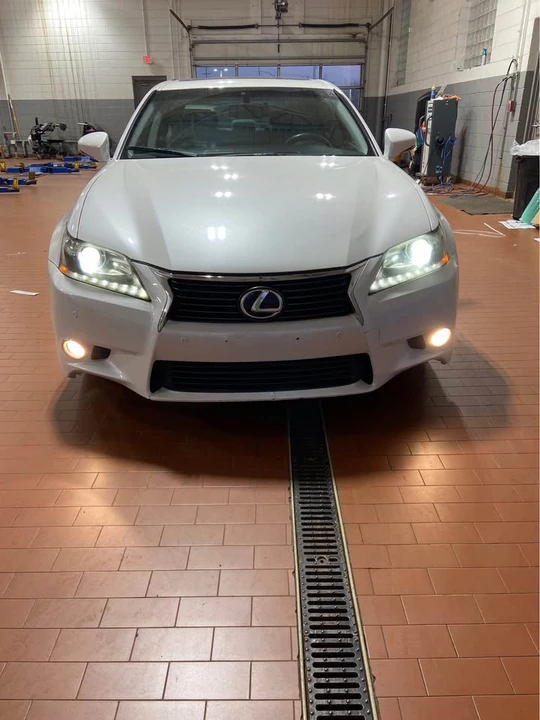 2013 Lexus GS 4th Gen - Image 3 of 10