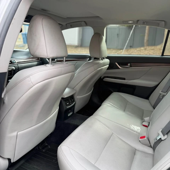 2013 Lexus GS 4th Gen - Image 11 of 13