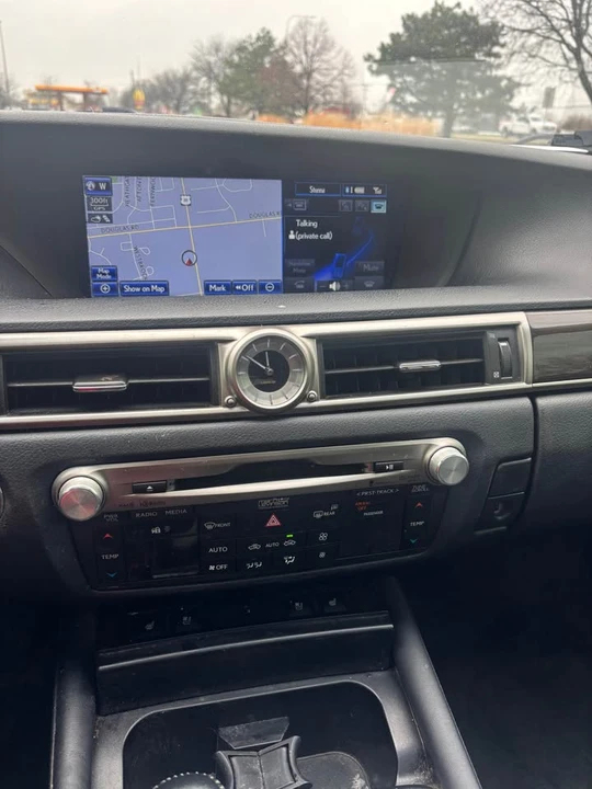 2013 Lexus GS 4th Gen - Image 8 of 13