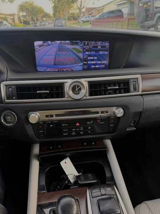 2013 Lexus GS 4th Gen - Image 14 of 17