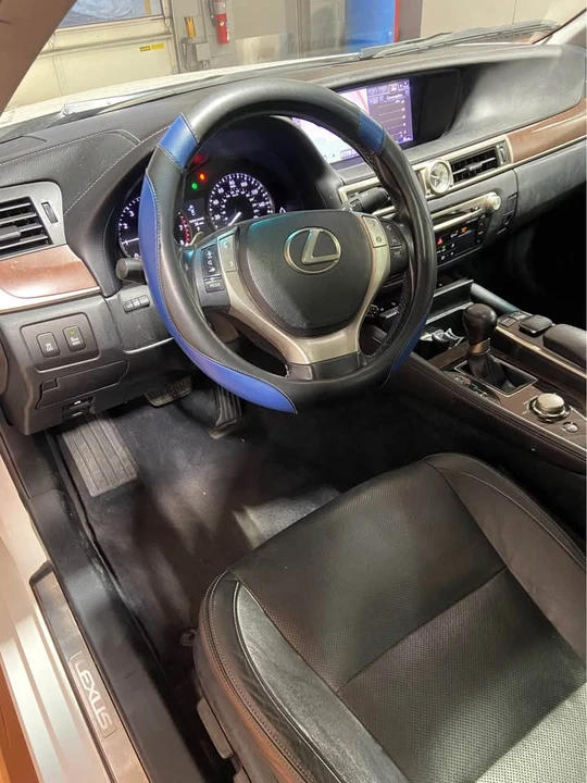 2013 Lexus GS 4th Gen - Image 7 of 10