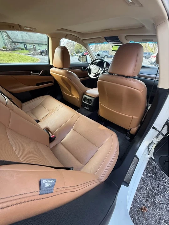 2013 Lexus GS 4th Gen - Image 10 of 19
