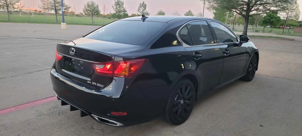 2013 Lexus GS 4th Gen - Image 12 of 20