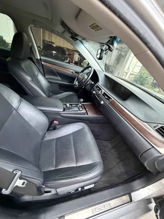 2013 Lexus GS 4th Gen - Image 12 of 13
