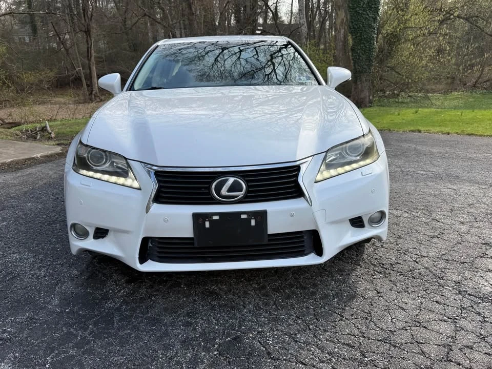 2013 Lexus GS 4th Gen - Image 2 of 19