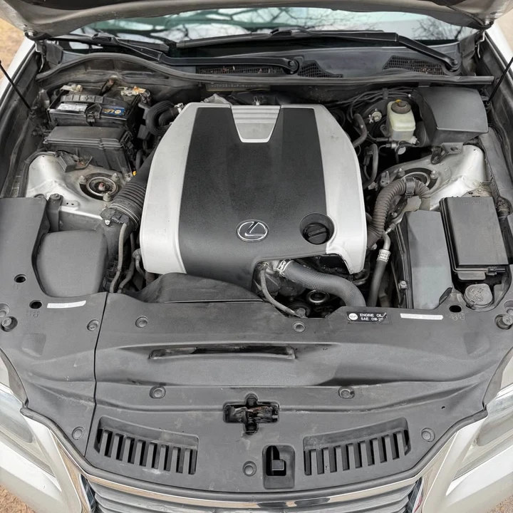 2013 Lexus GS 4th Gen - Image 12 of 13
