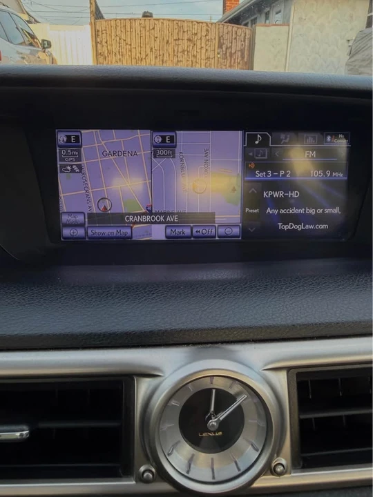 2013 Lexus GS 4th Gen - Image 16 of 17