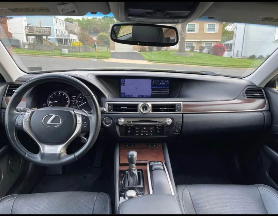 2013 Lexus GS 4th Gen - Image 6 of 10