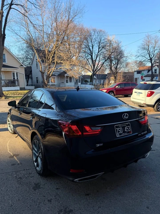 2013 Lexus GS 4th Gen - Image 12 of 20