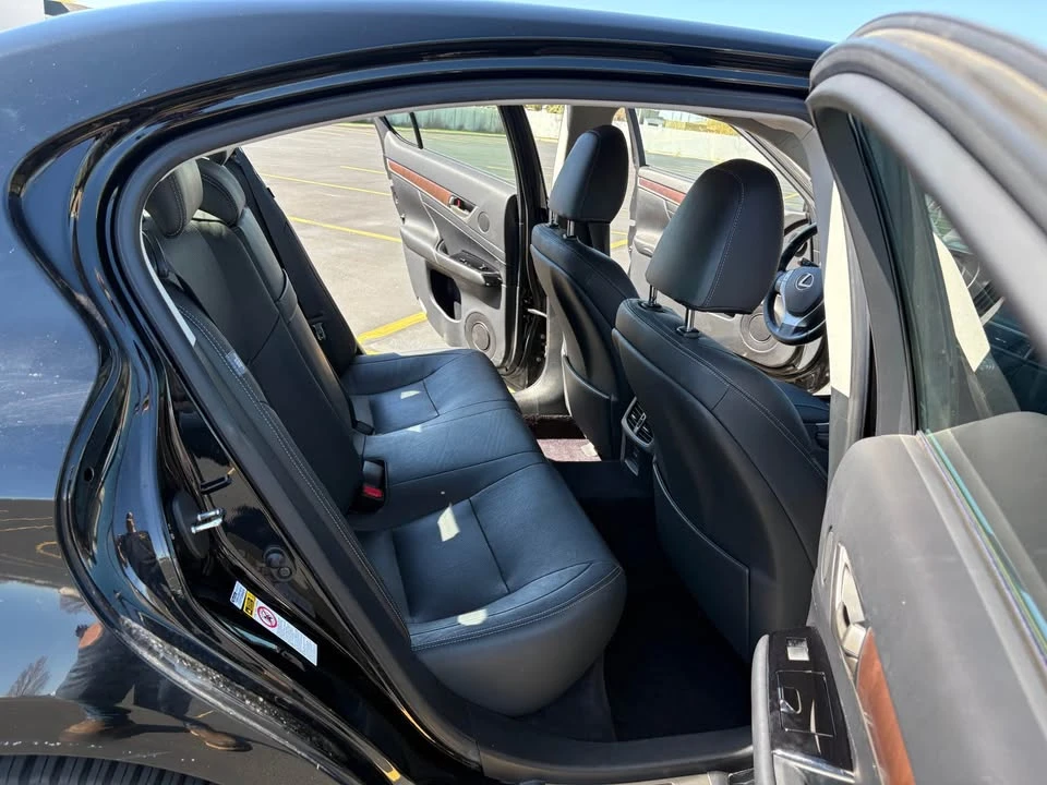 2013 Lexus GS 4th Gen - Image 19 of 20