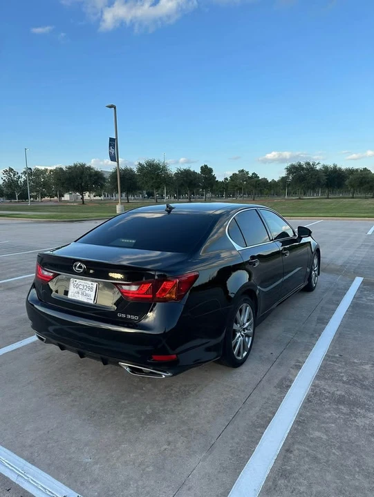 2013 Lexus GS 4th Gen - Image 4 of 16