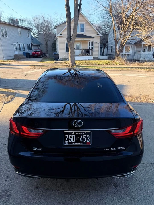 2013 Lexus GS 4th Gen - Image 11 of 20