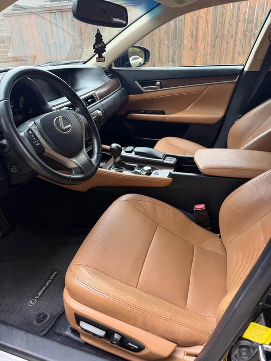 2013 Lexus GS 4th Gen - Image 6 of 16
