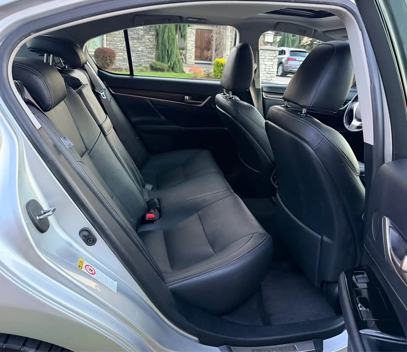 2013 Lexus GS 4th Gen - Image 12 of 14