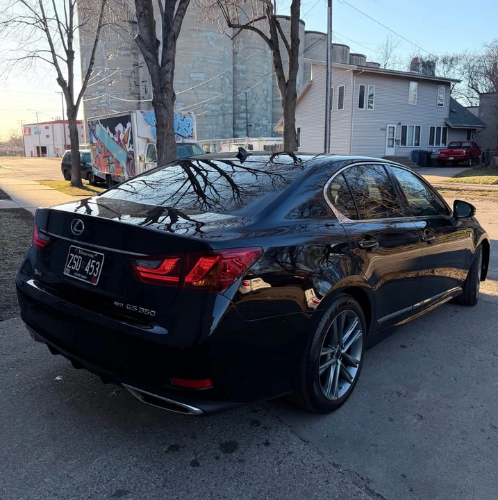 2013 Lexus GS 4th Gen - Image 10 of 20