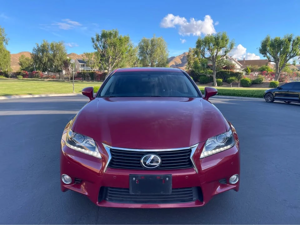 2013 Lexus GS 4th Gen - Image 2 of 17