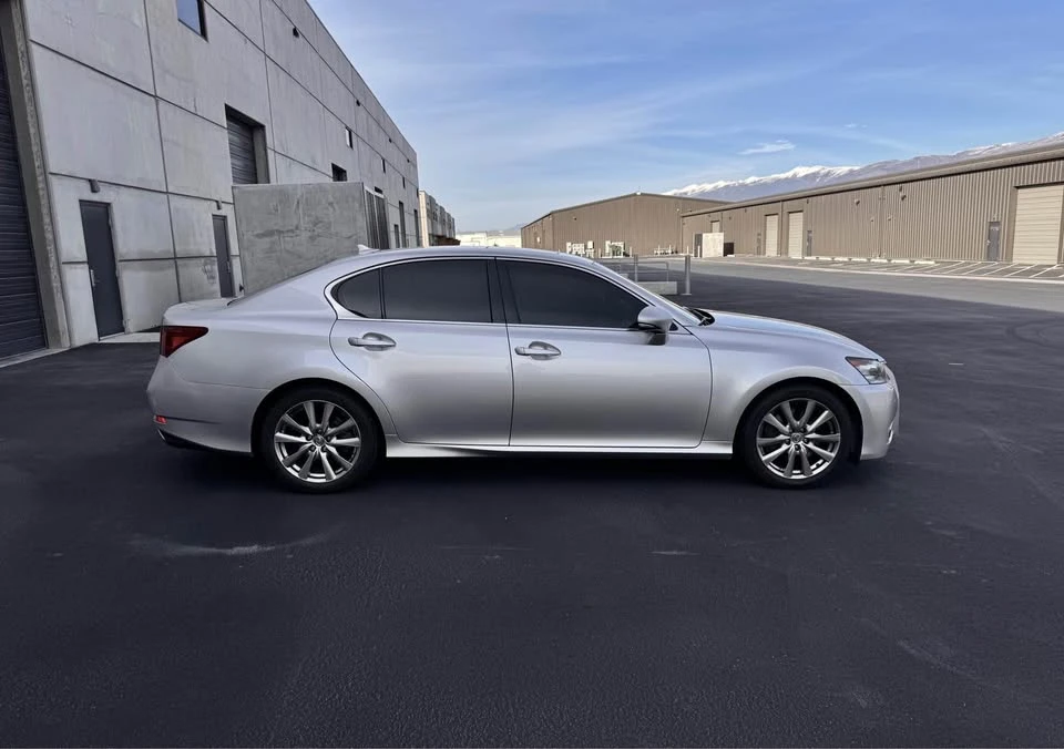 2013 Lexus GS 4th Gen - Image 3 of 14