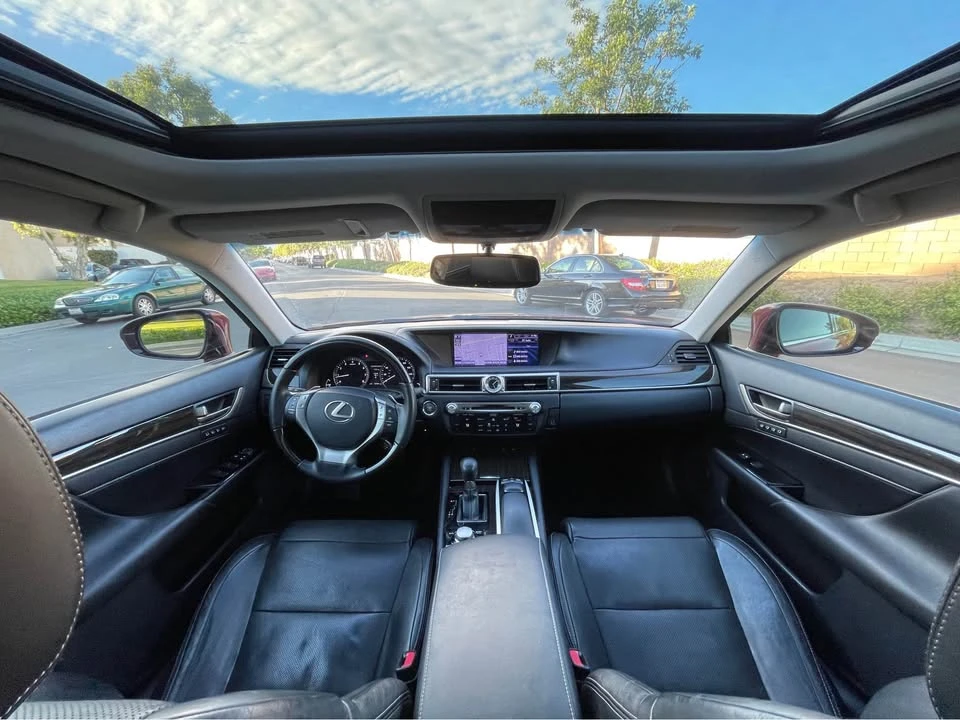 2013 Lexus GS 4th Gen - Image 13 of 17