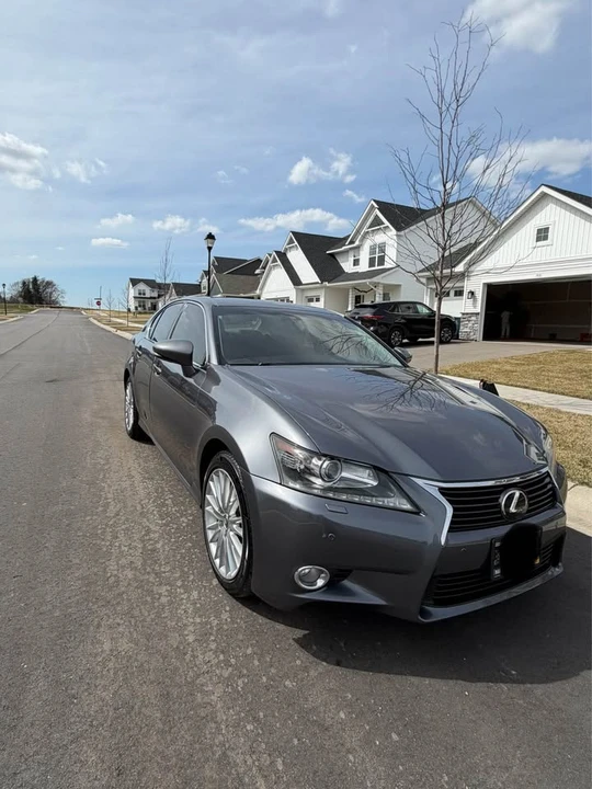 2013 Lexus GS 4th Gen - Image 5 of 17