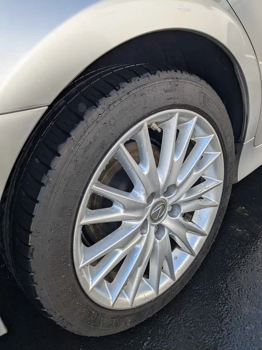 2013 Lexus GS 4th Gen - Image 14 of 17
