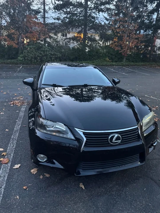 2013 Lexus GS 4th Gen - Image 2 of 12