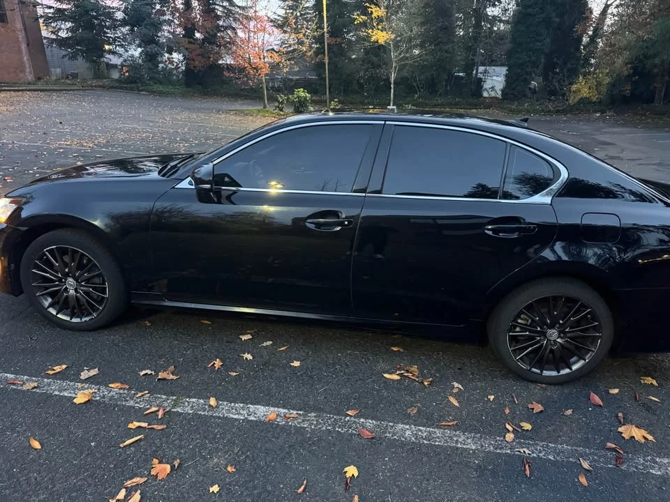 2013 Lexus GS 4th Gen - Image 4 of 12
