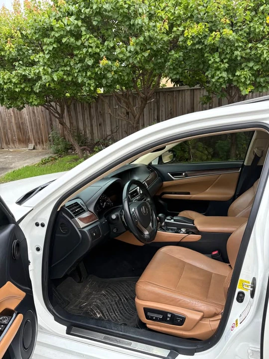 2013 Lexus GS 4th Gen - Image 5 of 7