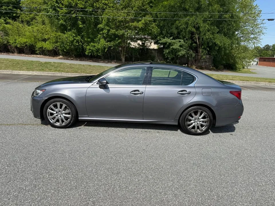 2013 Lexus GS 4th Gen - Image 8 of 10
