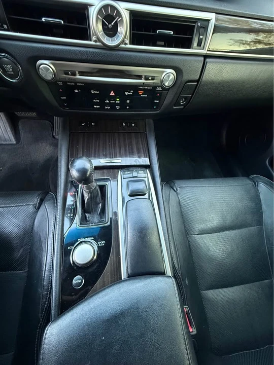 2013 Lexus GS 4th Gen - Image 7 of 16