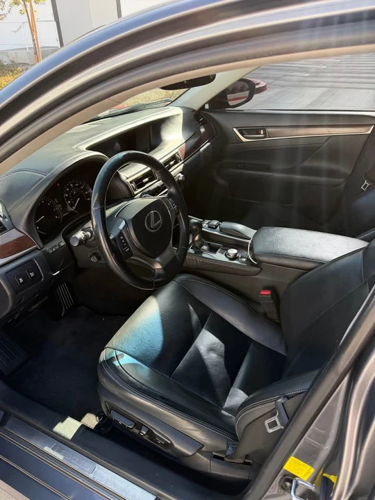 2013 Lexus GS 4th Gen - Image 5 of 13