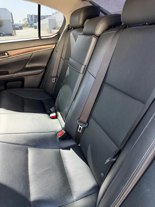 2013 Lexus GS 4th Gen - Image 10 of 13