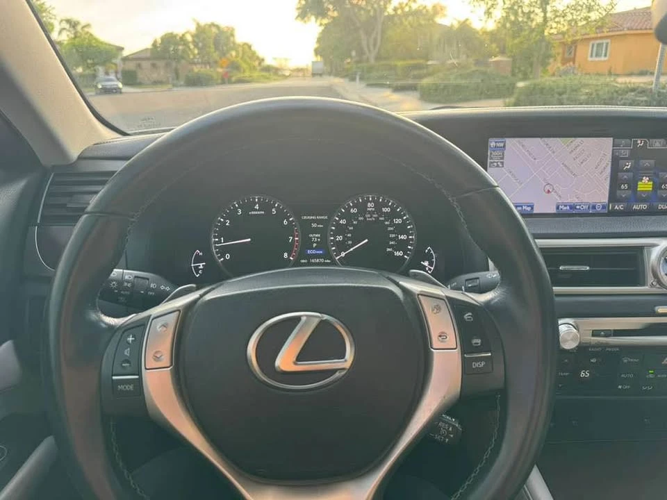 2013 Lexus GS 4th Gen - Image 9 of 10