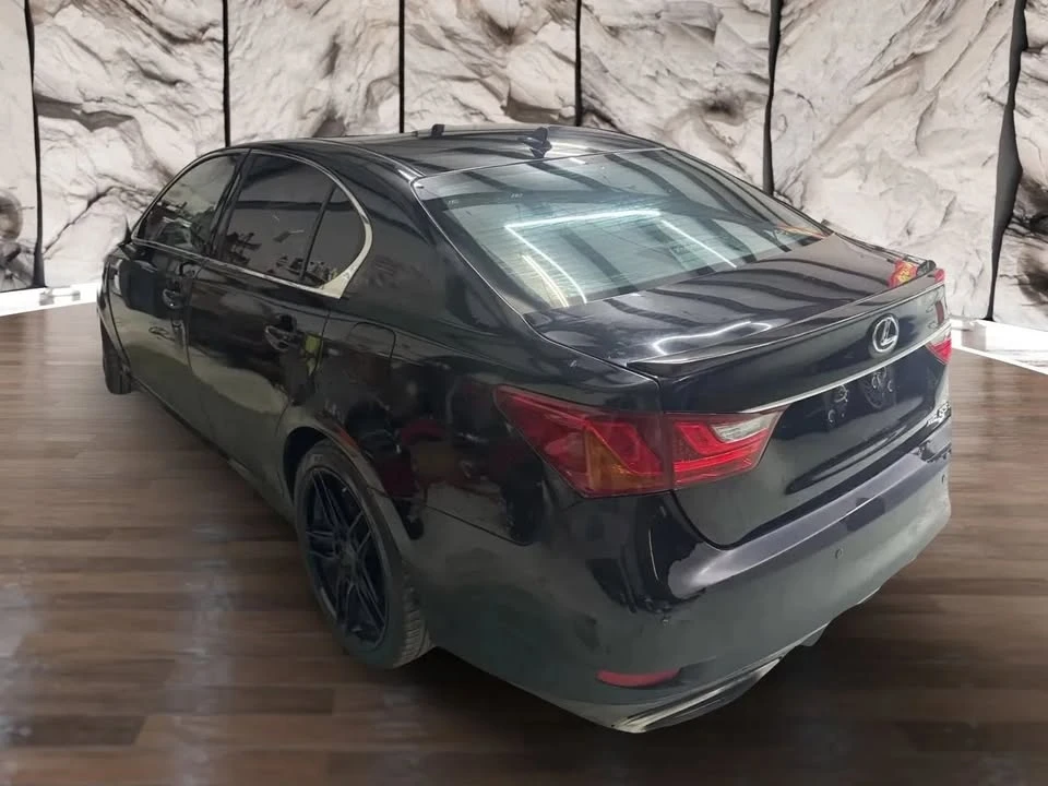 2013 Lexus GS 4th Gen - Image 8 of 19