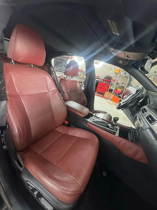 2013 Lexus GS 4th Gen - Image 18 of 19