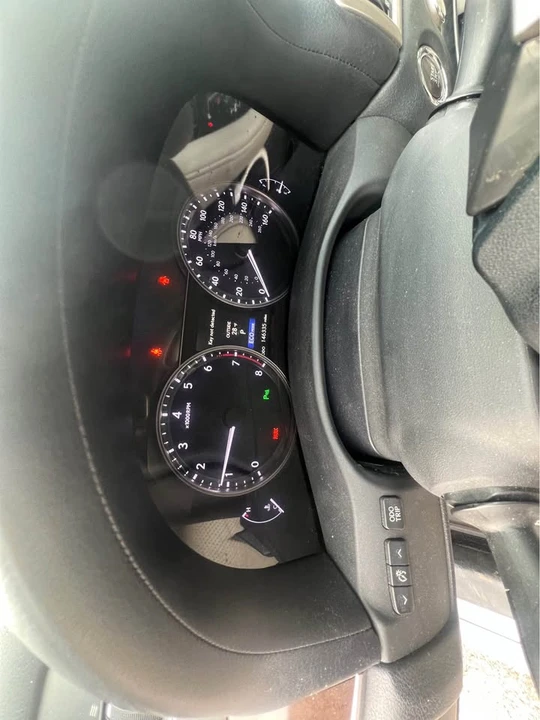 2013 Lexus GS 4th Gen - Image 8 of 10