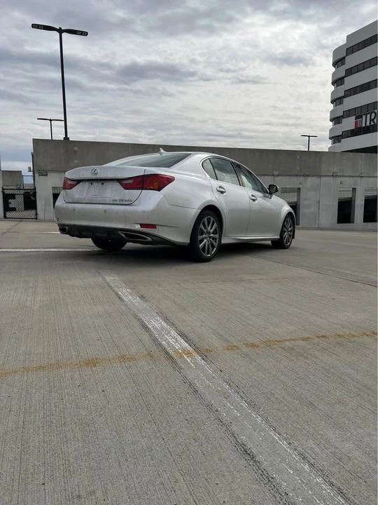 2013 Lexus GS 4th Gen - Image 5 of 10