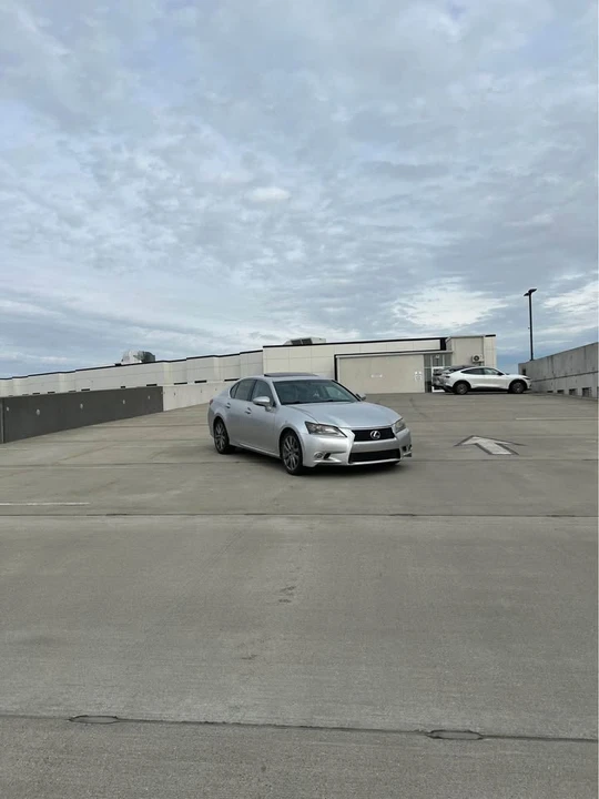 2013 Lexus GS 4th Gen - Image 11 of 16