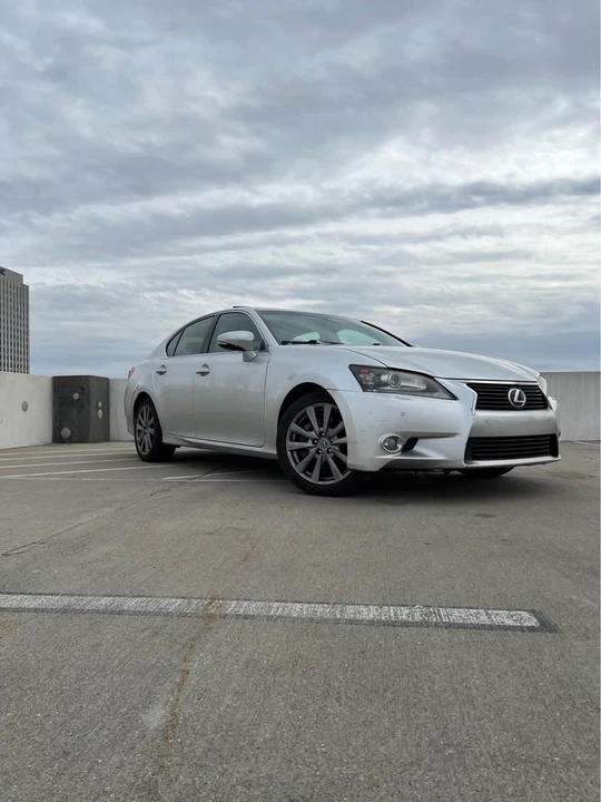2013 Lexus GS 4th Gen - Image 3 of 16