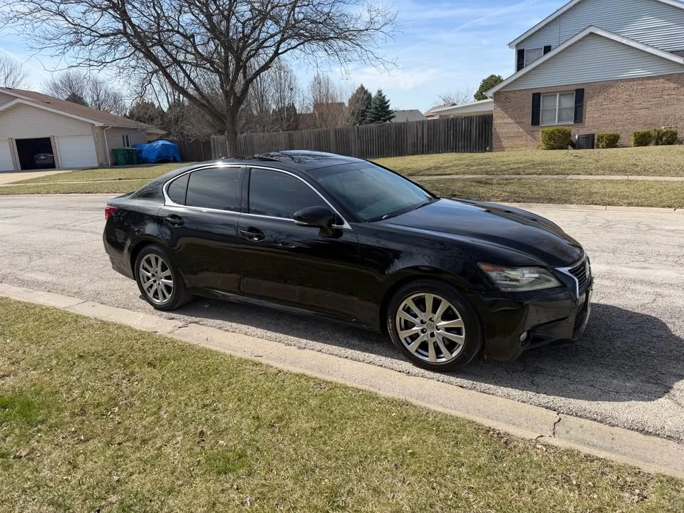 2013 Lexus GS 4th Gen - Image 6 of 16